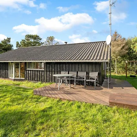Holiday home Awesome In Oksbol With Sauna *